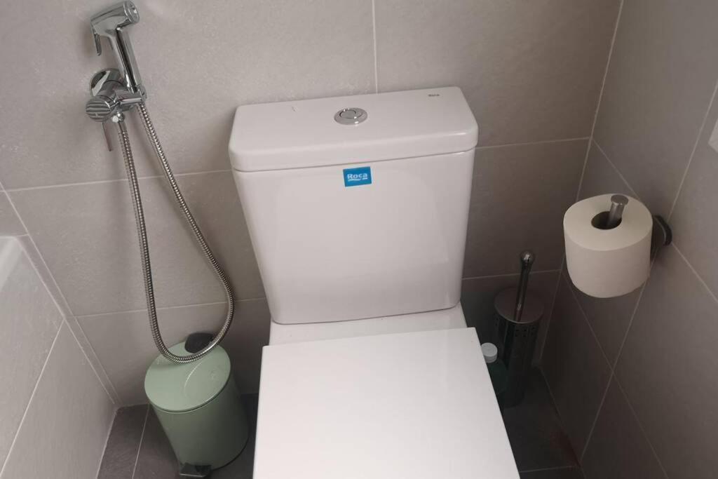 Piso Moderno Con Garaje En El Centro De