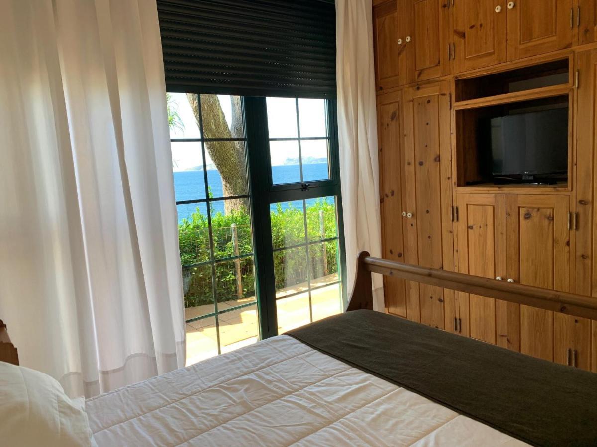 Casas 1ª Línea Ría De Сasa de vacaciones *