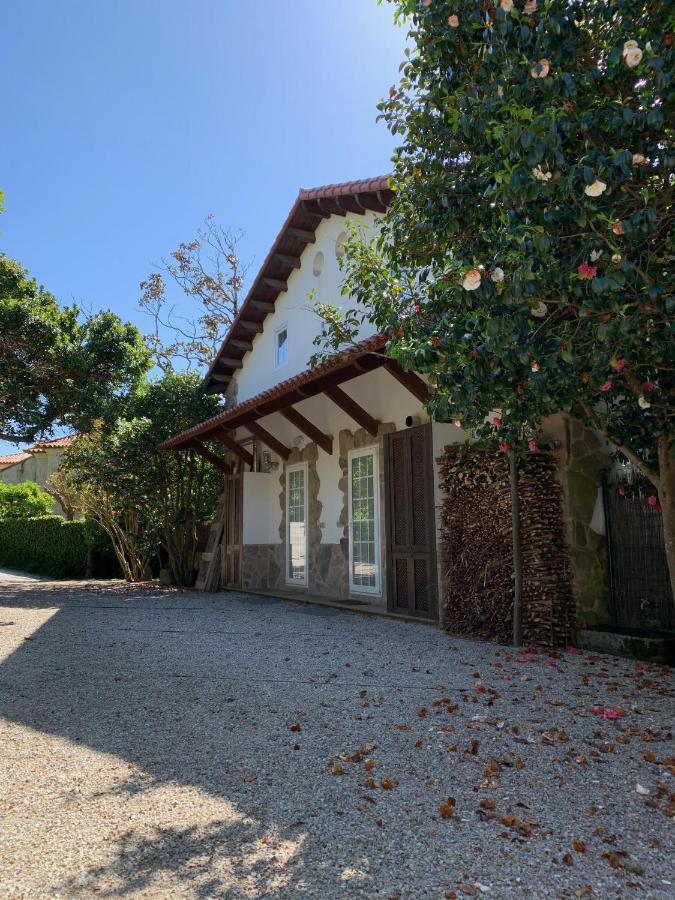 Casas 1ª Línea Ría De Сasa de vacaciones *