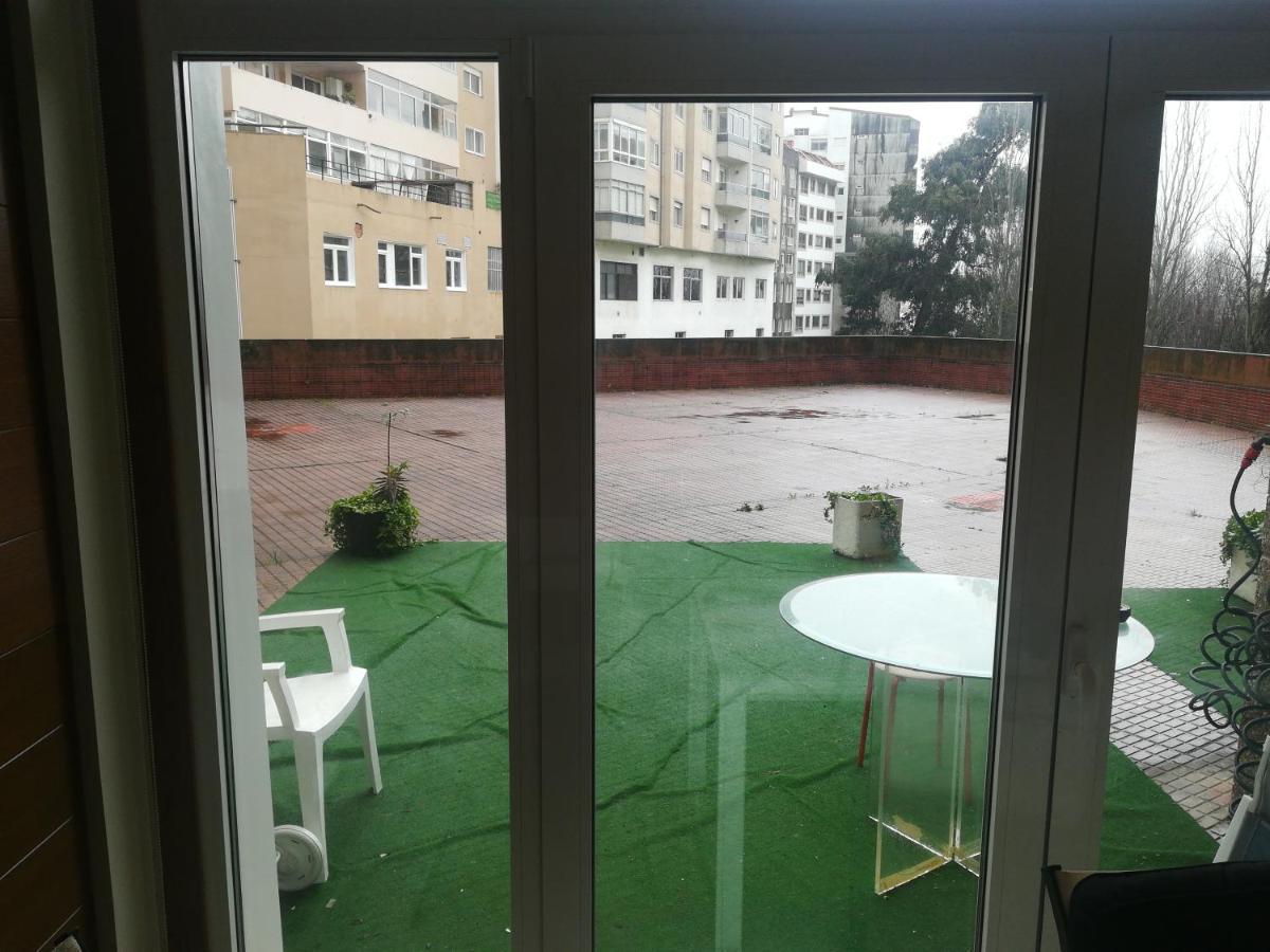 Apartamento Modernista Con Garaje *