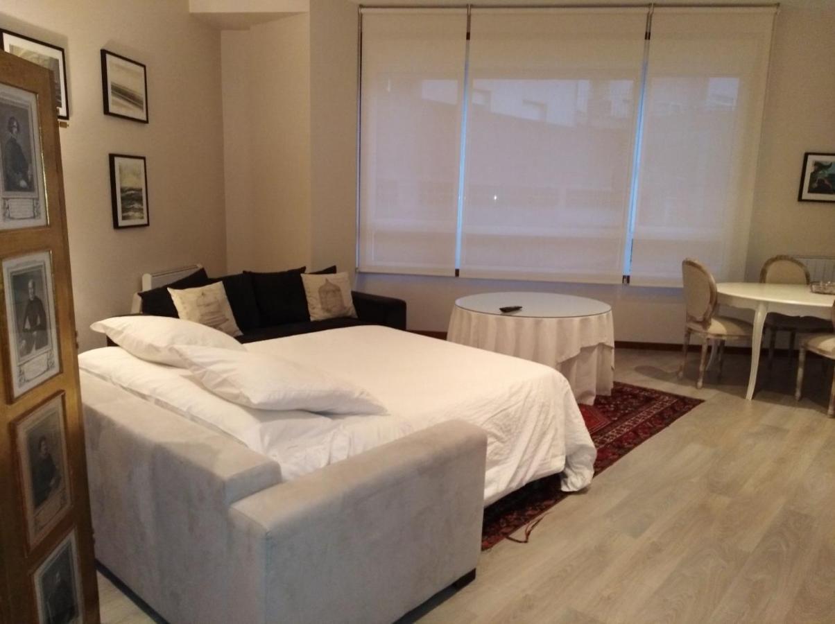 Apartamento Modernista Con Garaje *
