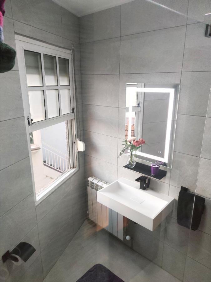 Alojate En Vigo! Casita Bien Equipada Holiday home