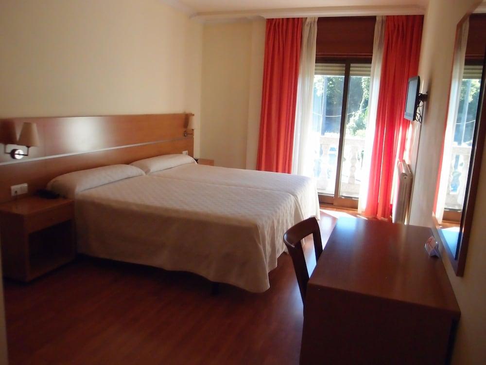 Hotel Avion