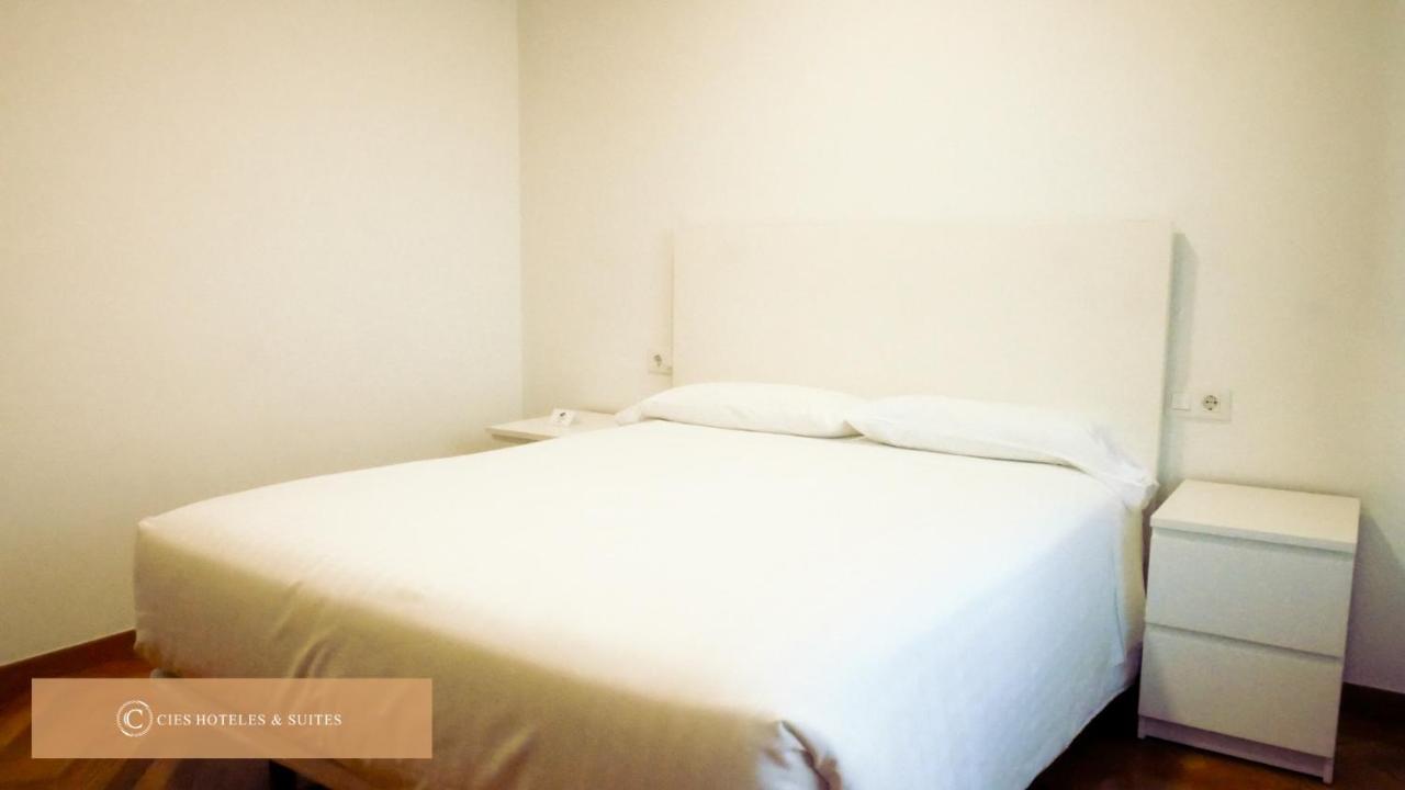Cíes García Barbón 73 - Flats With Services Apartahotel