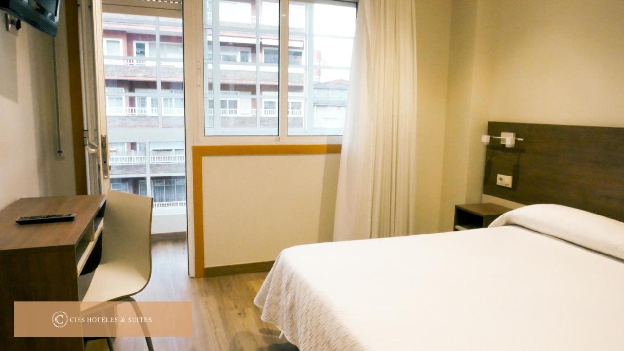 Apartamento Cíes Suites García Barbón 42 - Flats With Services Vigo