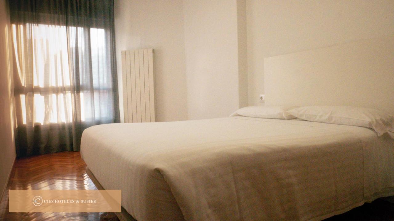 Apartahotel Cíes García Barbón 73 - Flats With Services Vigo
