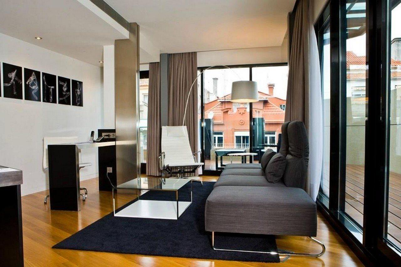 Inffinit Hotel