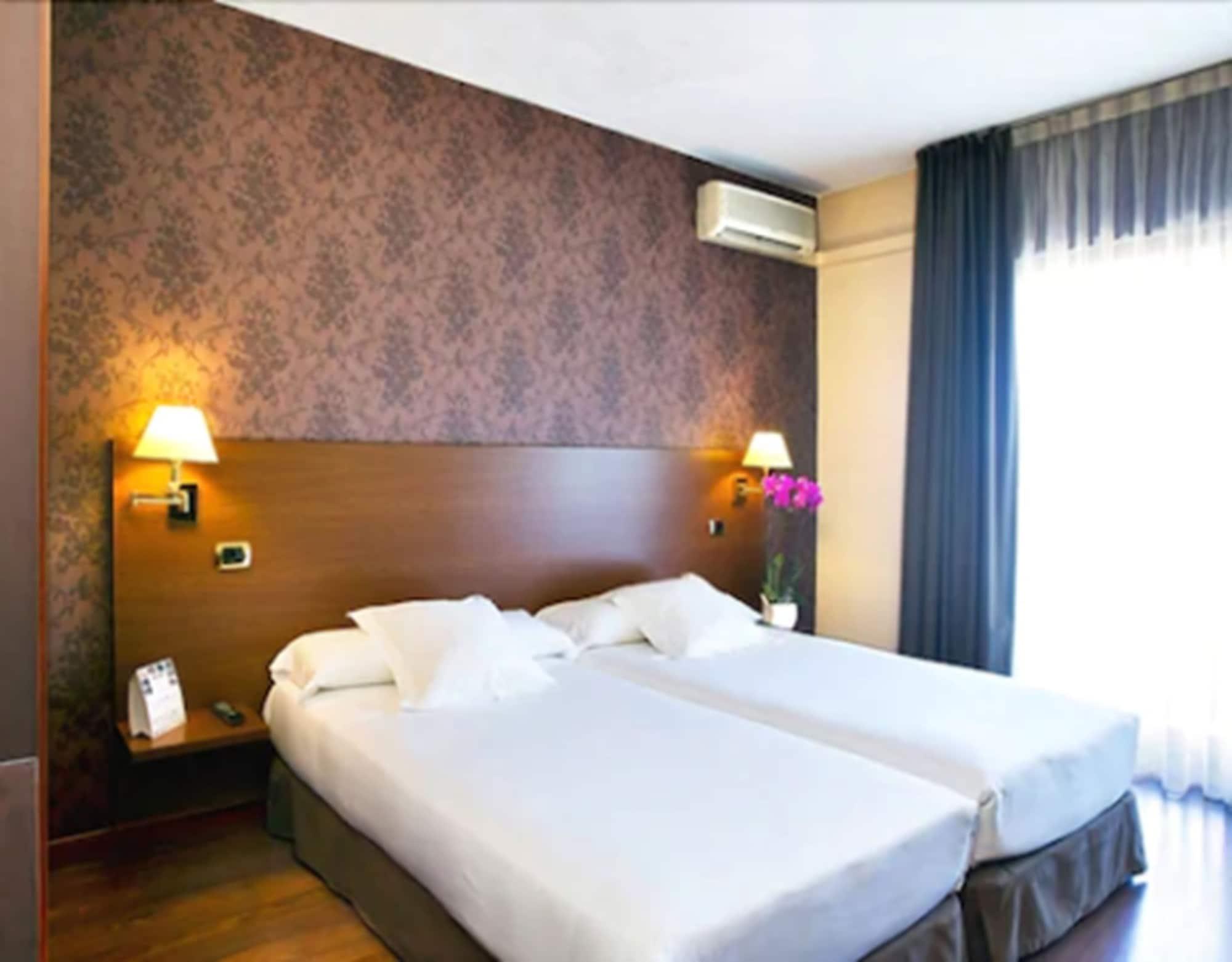 Oca Ipanema 3*
