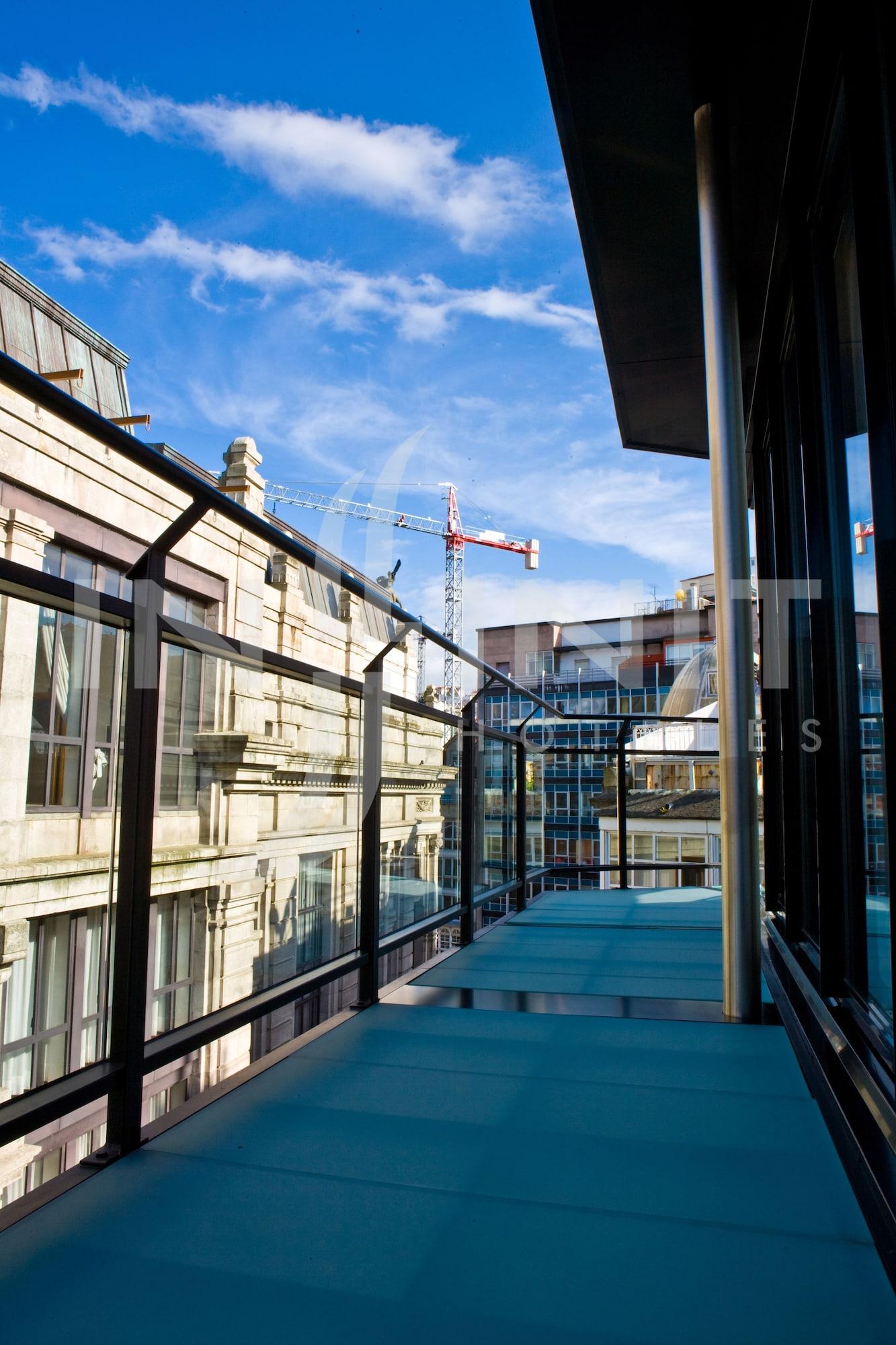Hotel Inffinit Vigo
