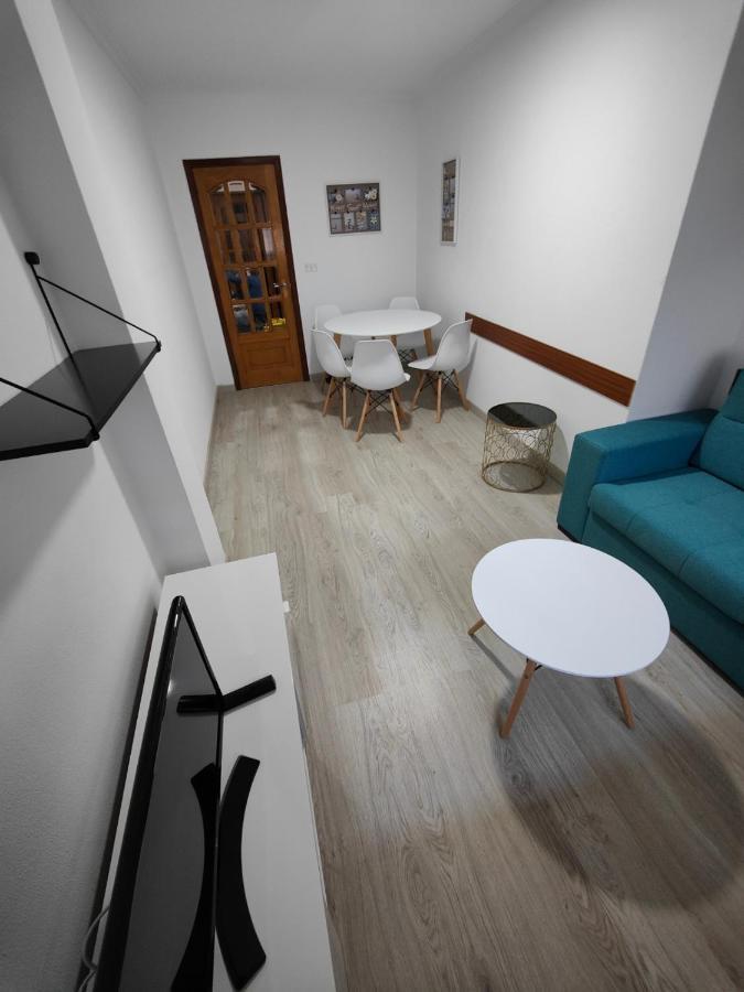 Apartamento Traviesas, Manolo Martinez.