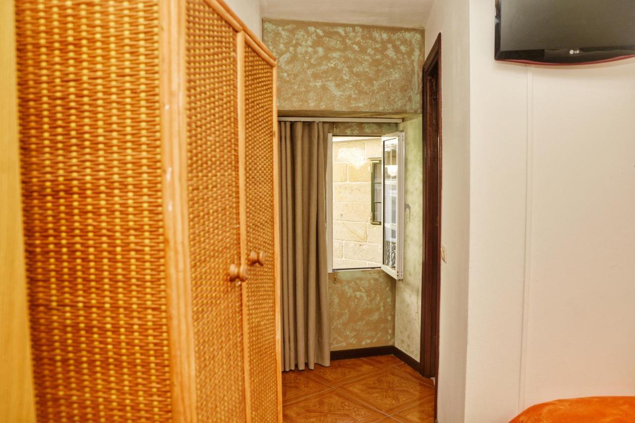 Guest house La Colegiata Vigo