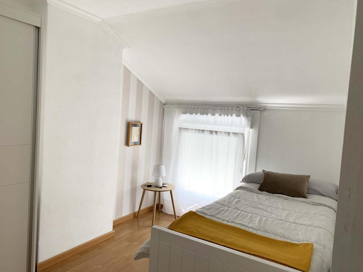 Apartamento ático En Calle Príncipe Recién Reformado Vigo