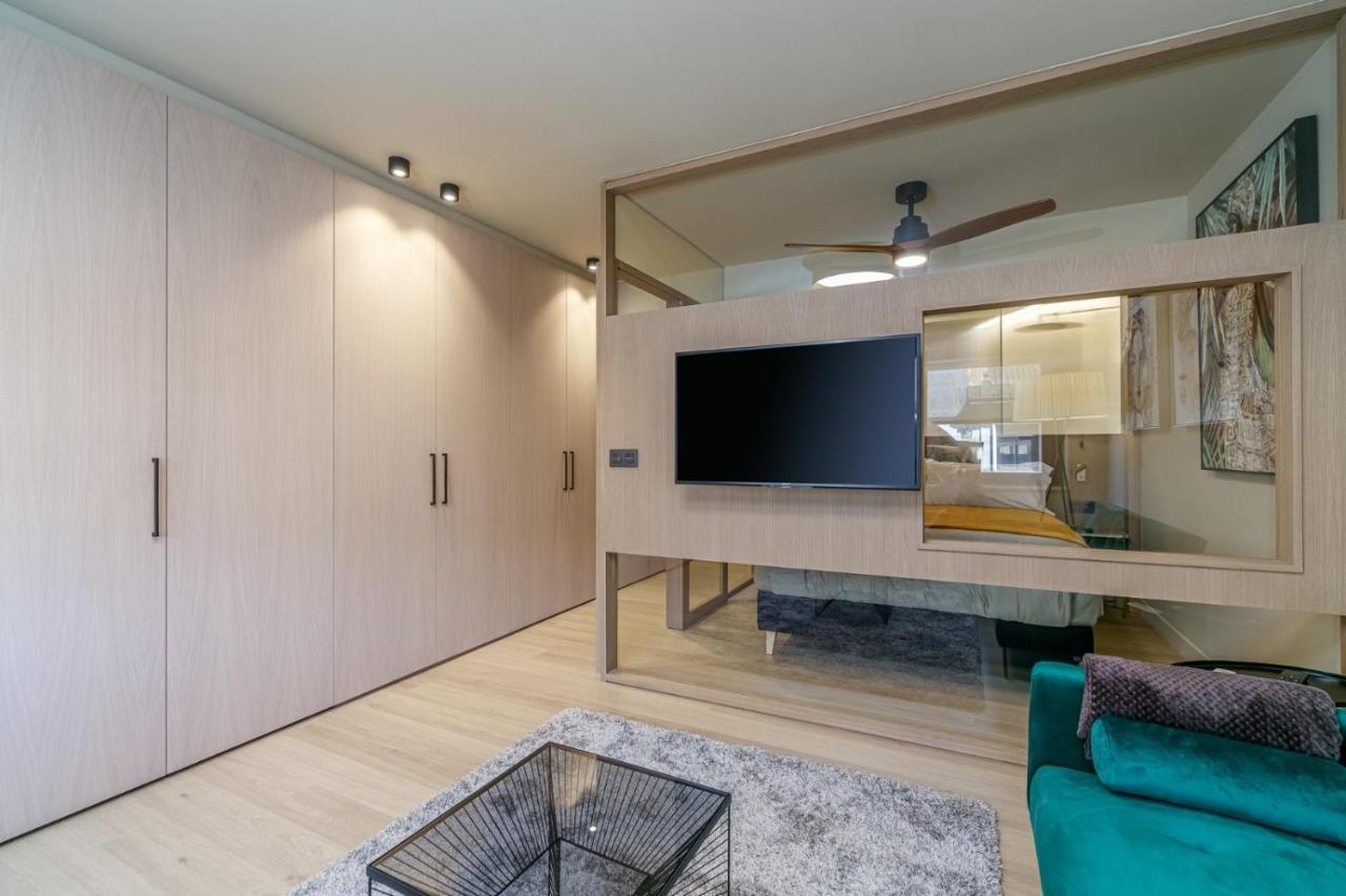 De Lujo Puerta Del Sol+parking Apartment