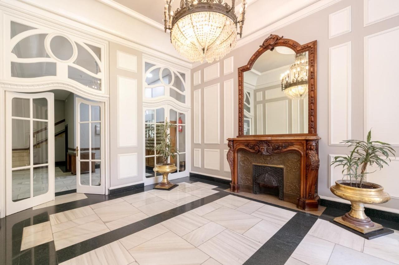 De Lujo Puerta Del Sol+parking Apartment Vigo