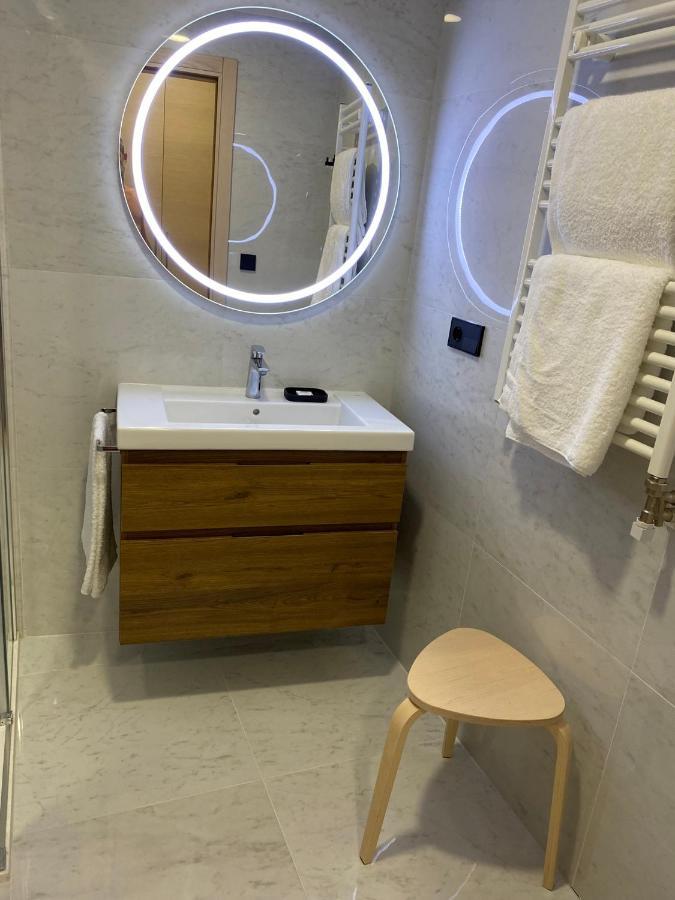 Apartment Move In Miragaia