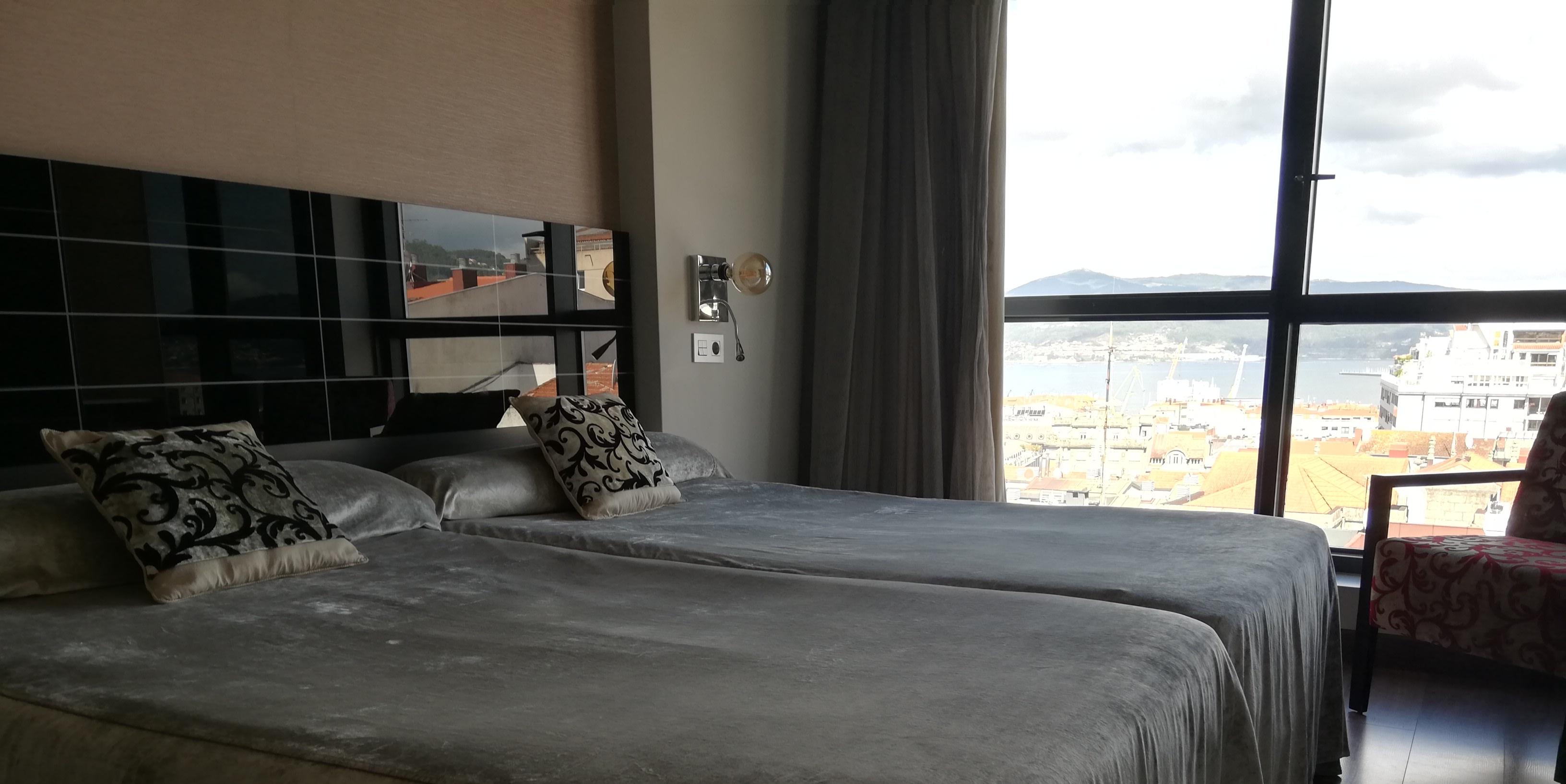 Silken Axis Hotel