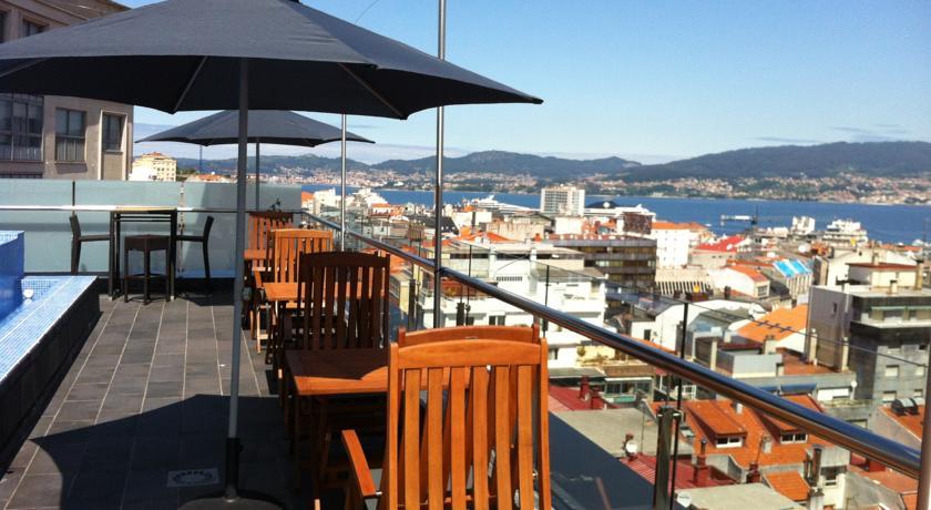 Silken Axis Hotel