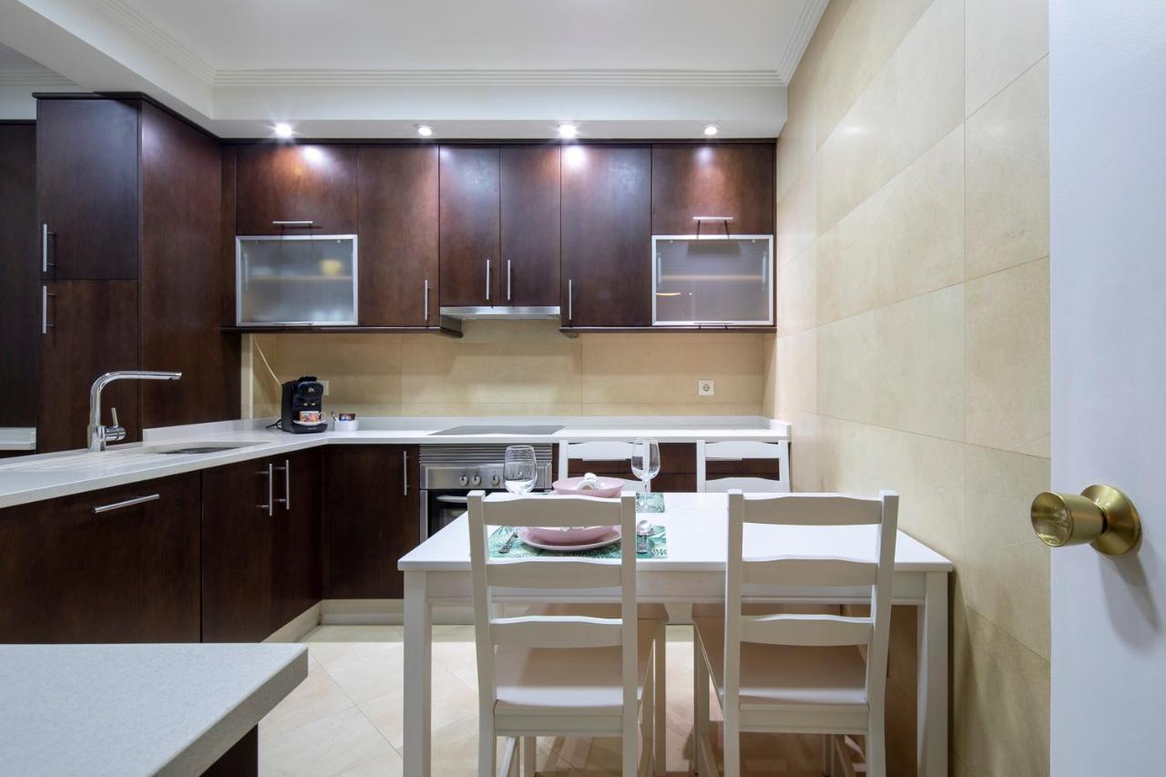 Midtown Rosalia Apartamento *
