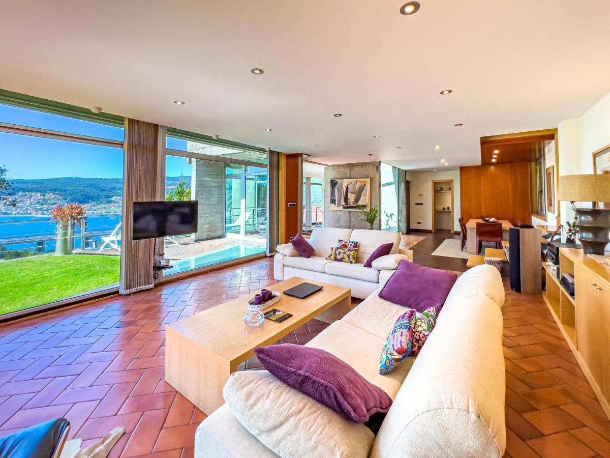 A Magical, Beautiful Villa,stuning Views Vigo
