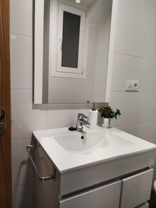 Carrerahouses Antela Apartment