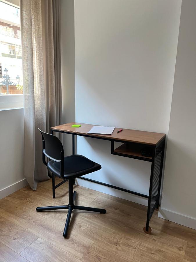 Piso Exclusivo En Céntrico, Negocios, Confort Apartamento Vigo