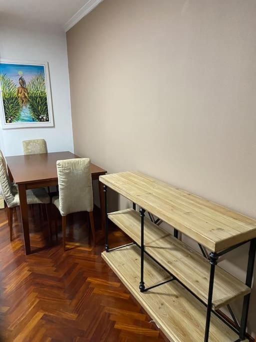 “ledicia”, Piso En Alquiler Apartamento Vigo