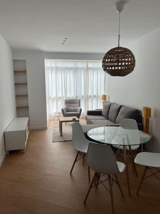 Apartamento En Zona Plaza America