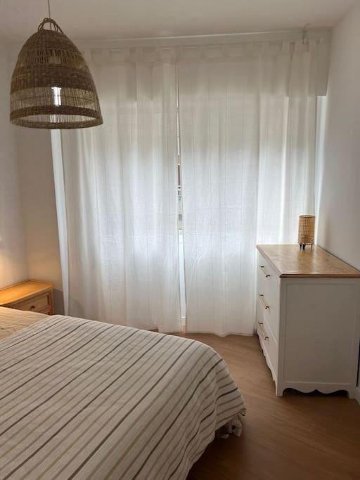 Apartamento En Zona Plaza America * Vigo
