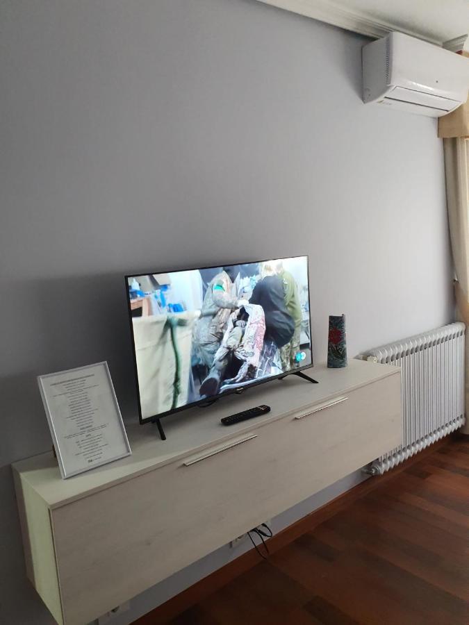 Turistico Menendez Pelayo -vigo Apartment