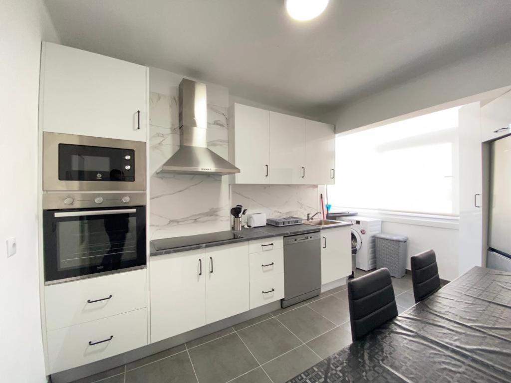 Apartamento 7º Piso Traviesas Plaza America Proximo Playa *