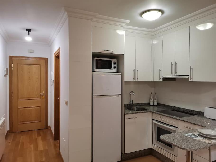 Plaza America 40 M2 * Vigo