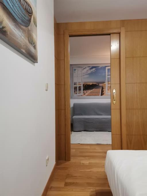 Apartment Plaza America 40 M2 Vigo