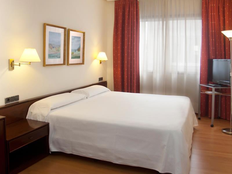 Sercotel Tres Luces Hotel 3*