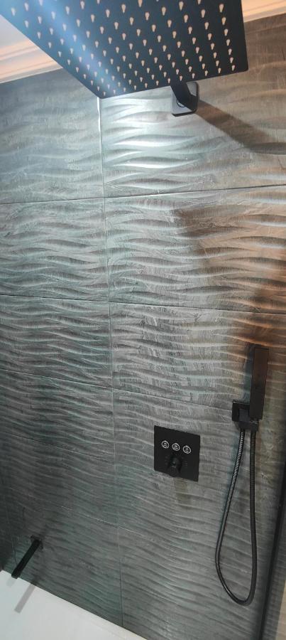 Piso Moderno Y Funcional En Buena Zona!
