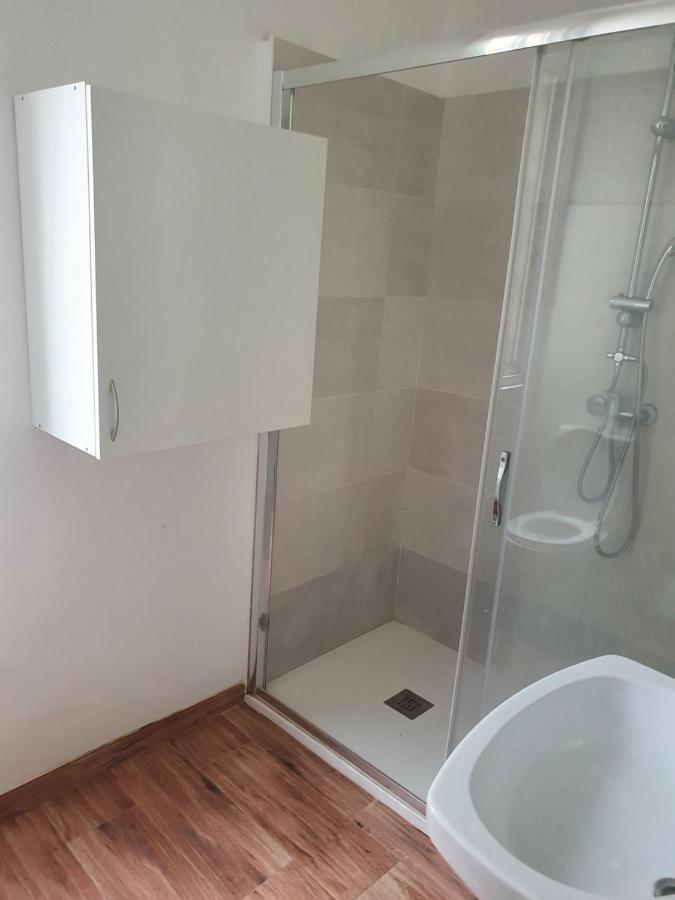 Sencilla Con Balcon * Vigo
