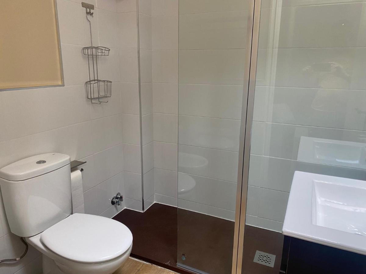 Apartamento Duplex En Vigo, Zona De Bouzas, Cerca De Playas *