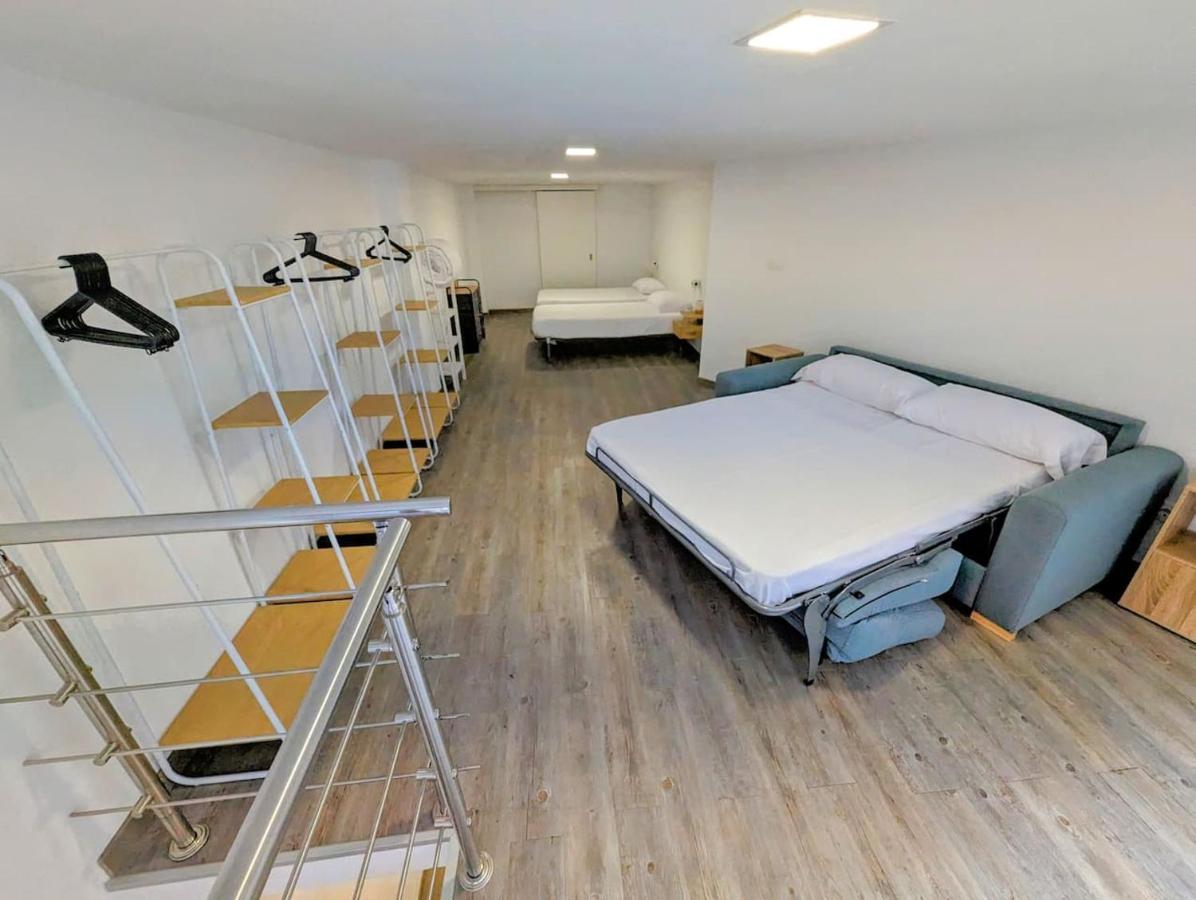 Singular Triplex En Zona Centrica *