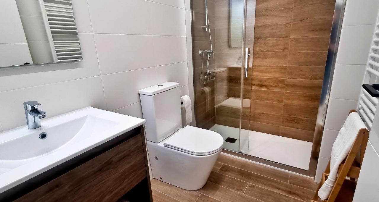 Apartamento El Sireno De Vigo, Centrico, Amplio Y Acogedor Vigo