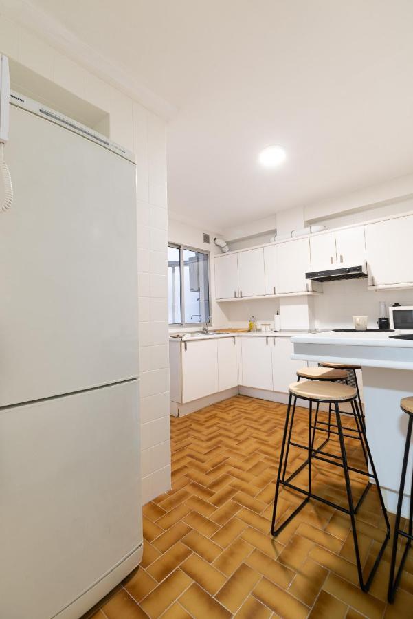 Amplia Vivienda Con Garaje Apartamento