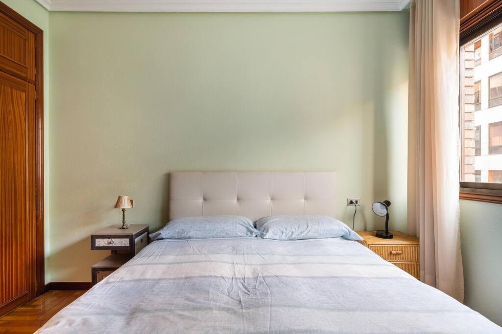 Apartamento Centro De Con Paking Gratuito