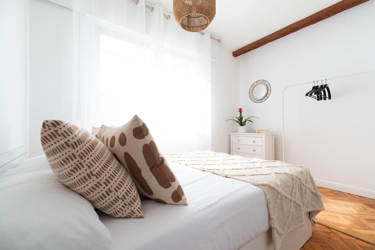 Moderno Apartamento Con Parking