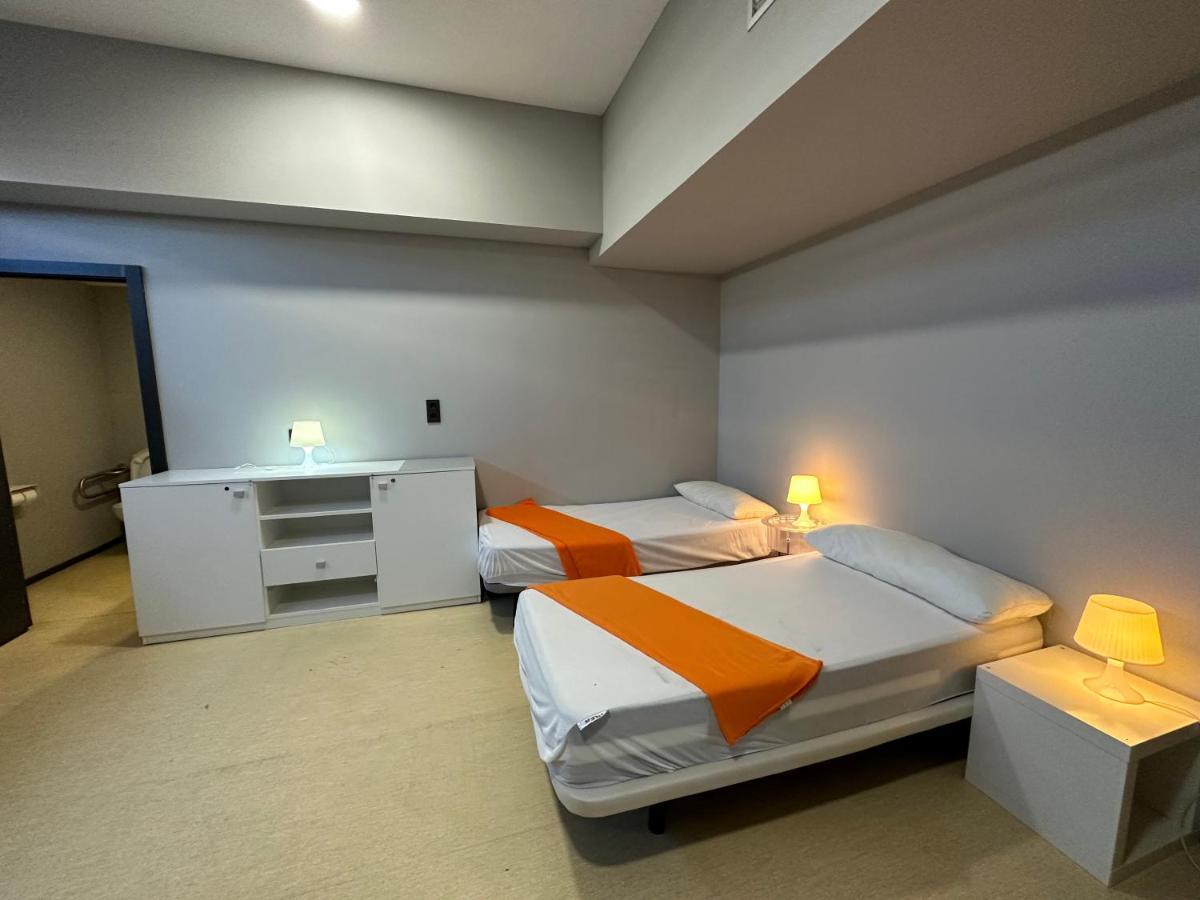 Beds & Hostal