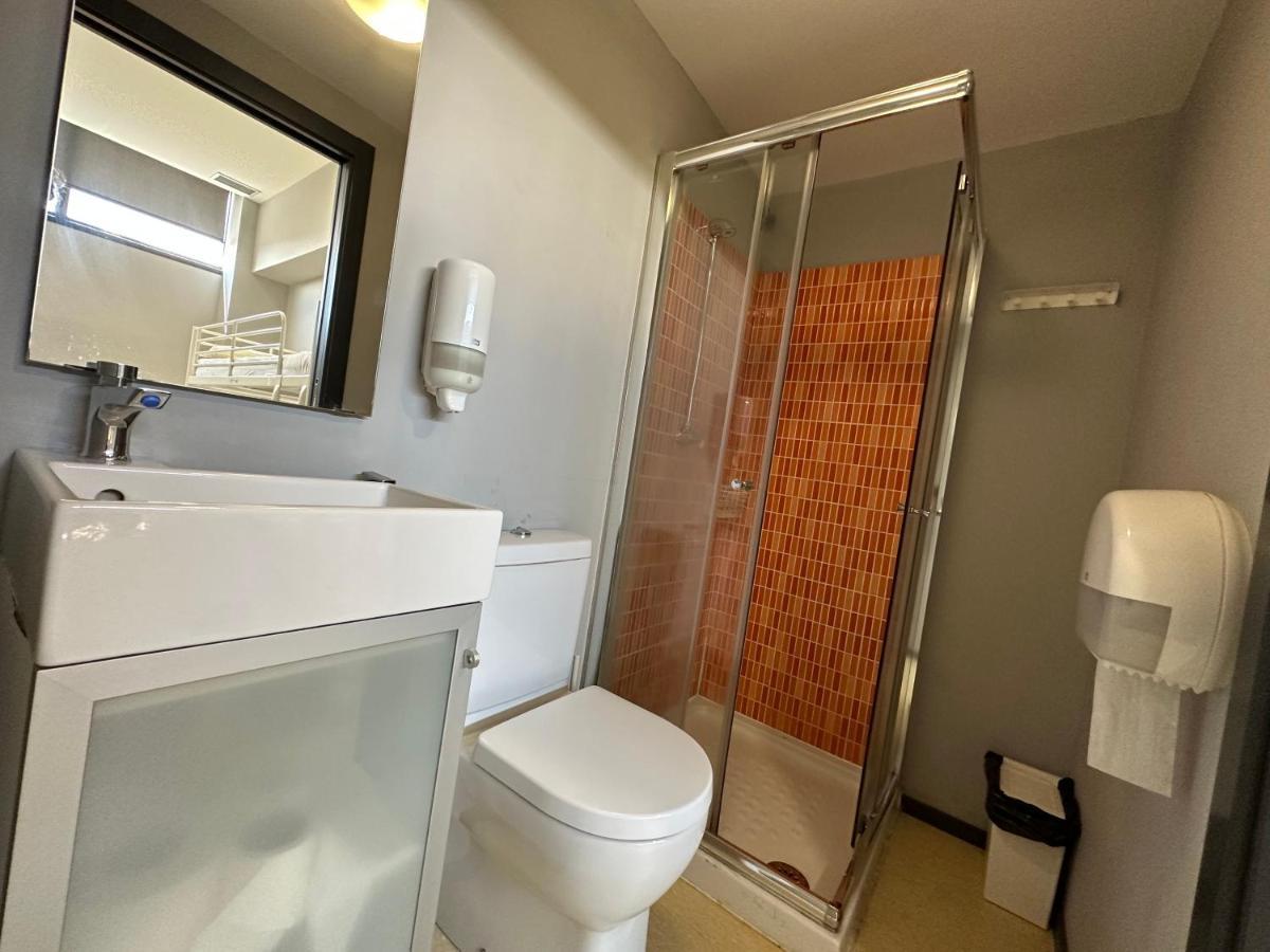 Beds & Hostal