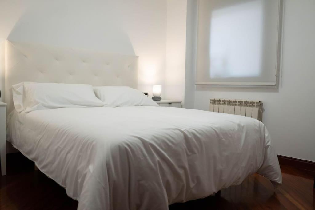 Apartment 1 *