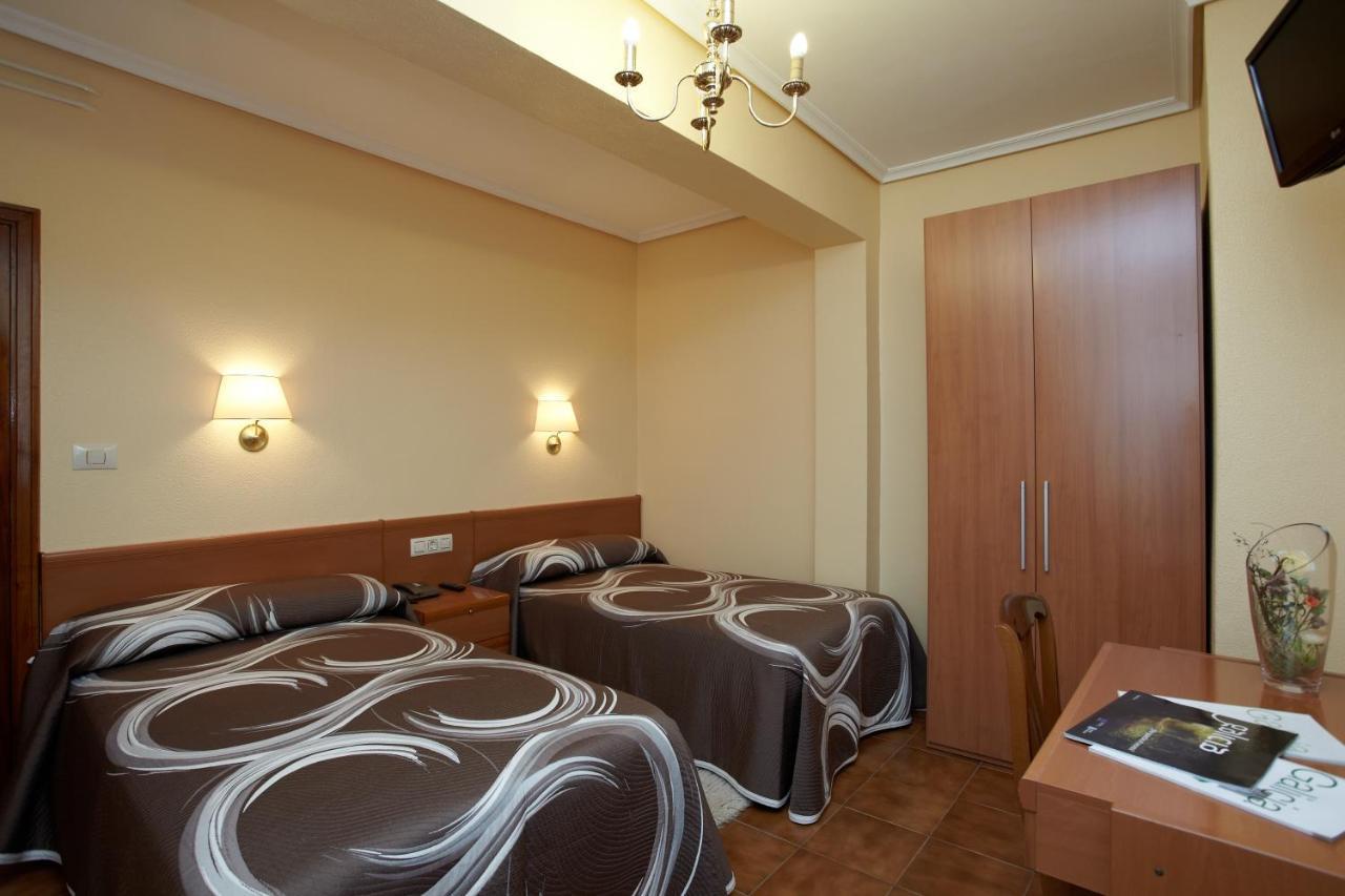Pantón Hotel 2*