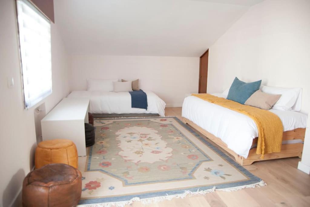 Casa Amplia, Confortable, Centrica By Prishomes Holiday home