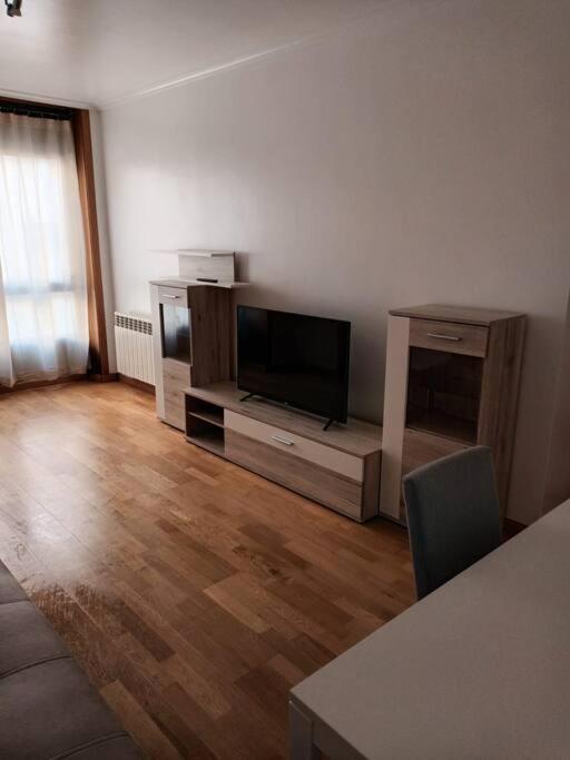 Tu Dulce Hogar, Apartamento Completo,centrico Con Wifi Y Parking Gratuito Vigo
