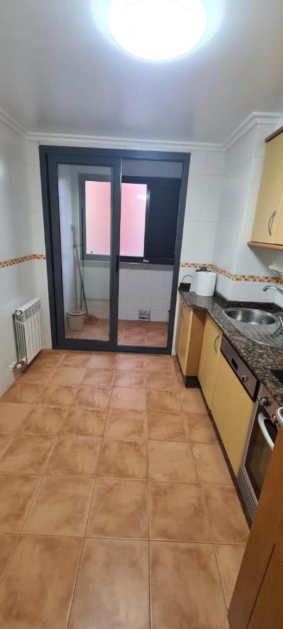 Apartamento Tu Dulce Hogar, Apartamento Completo,centrico Con Wifi Y Parking Gratuito *