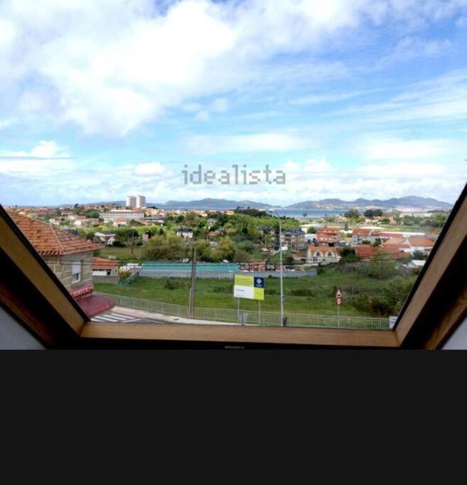 A Un Kilometro De Playas. Apartamento Vigo