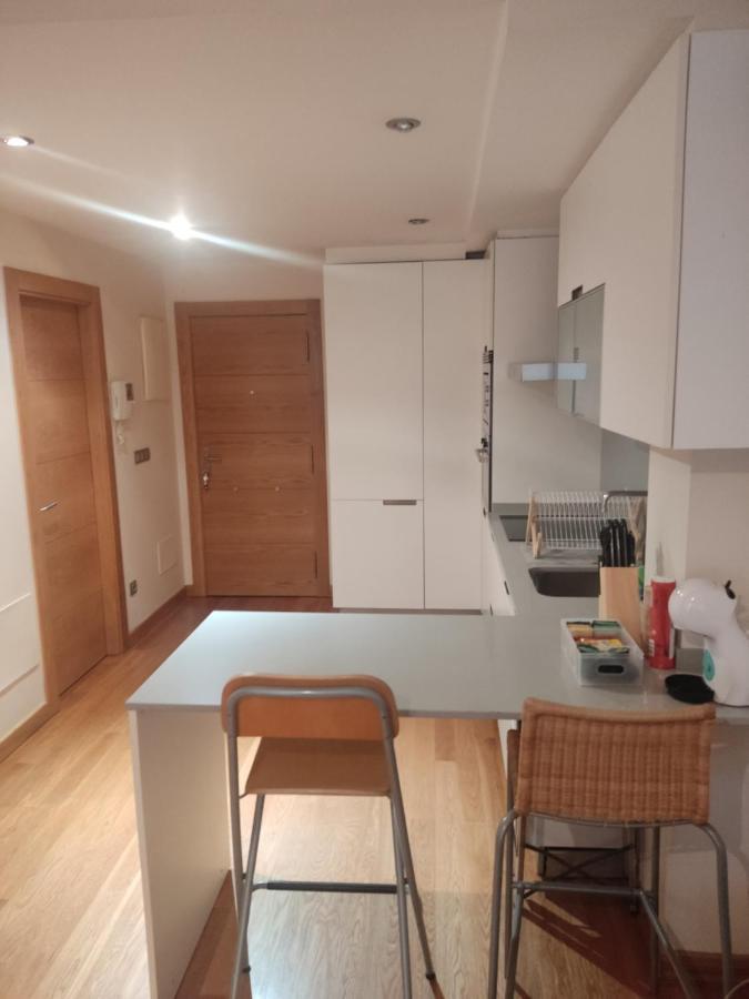 Pleno Centro, 5 Minutos Casco Vello, 400 Metros Estacion Ave Apartment *
